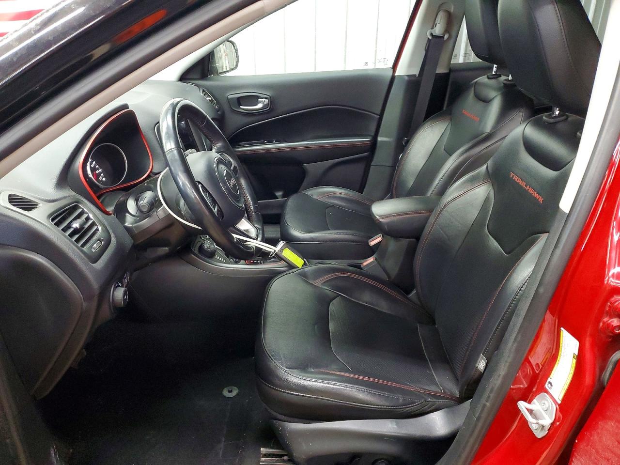 2019 JEEP COMPASS TRAILHAWK photo 19