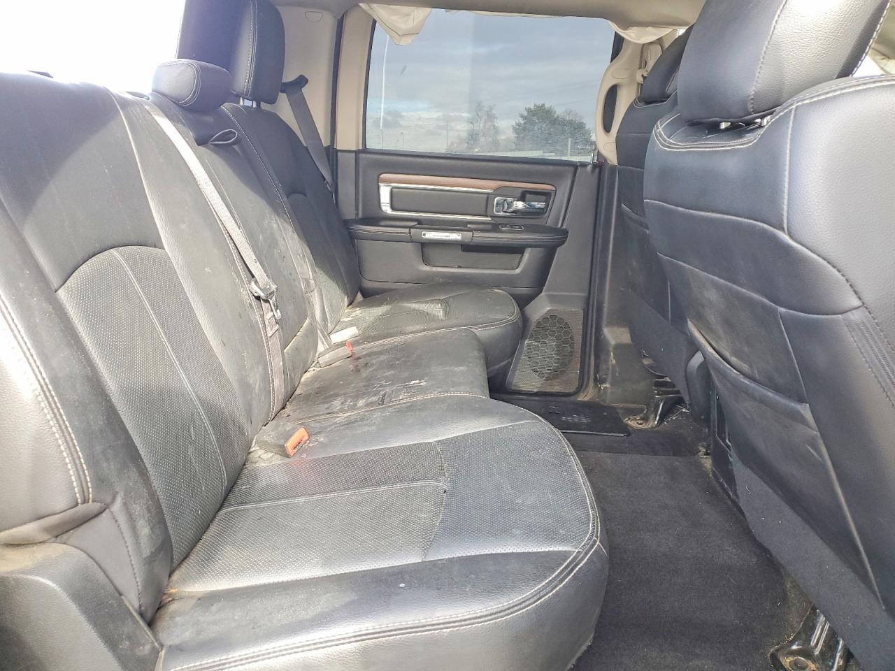 2018 RAM 3500 LARAMIE photo 10