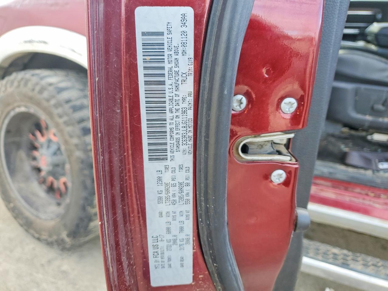 2018 RAM 3500 LARAMIE photo 12