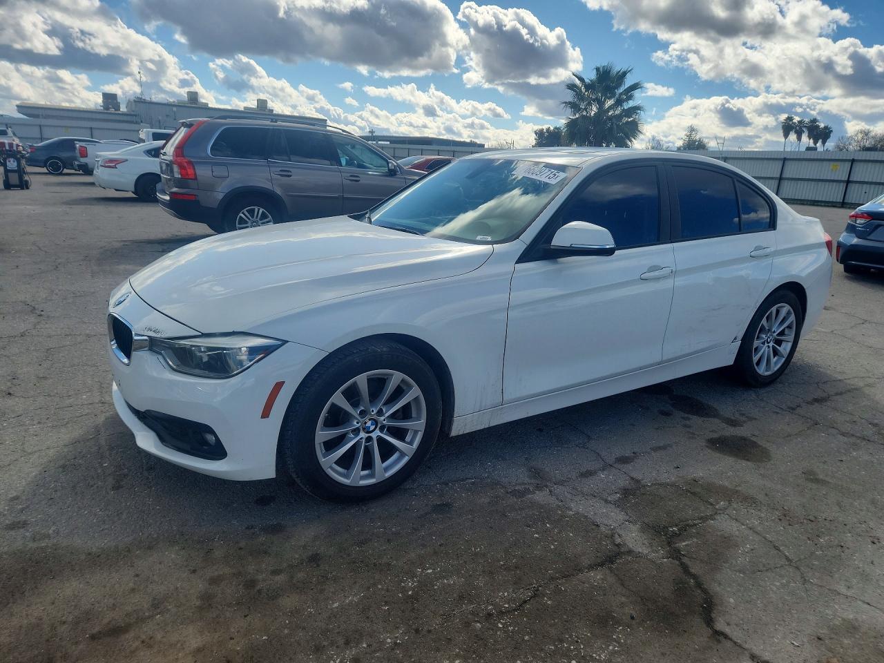 2018 BMW 320