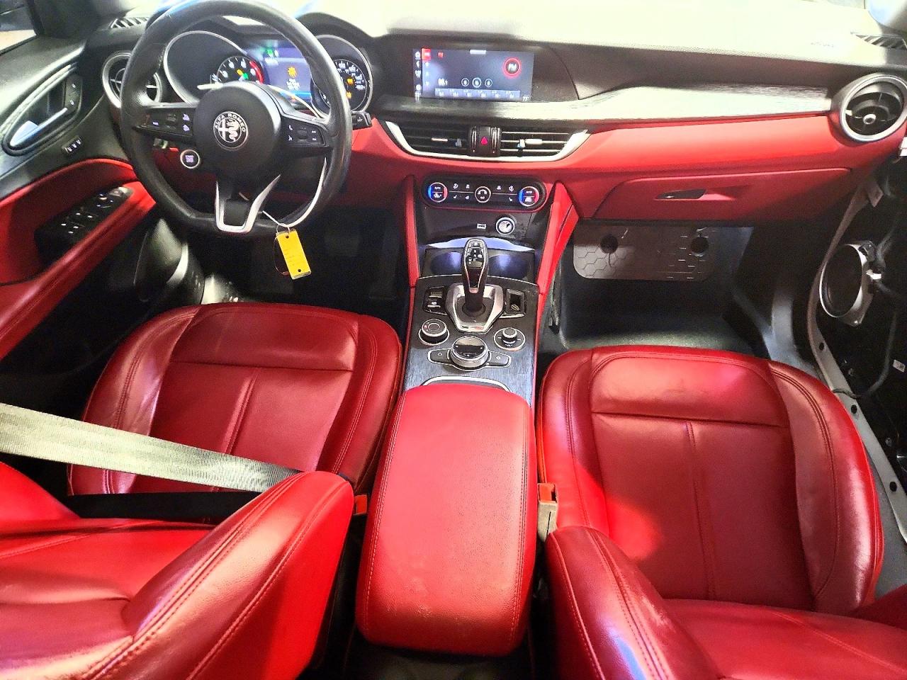2020 ALFA ROMEO STELVIO photo 8
