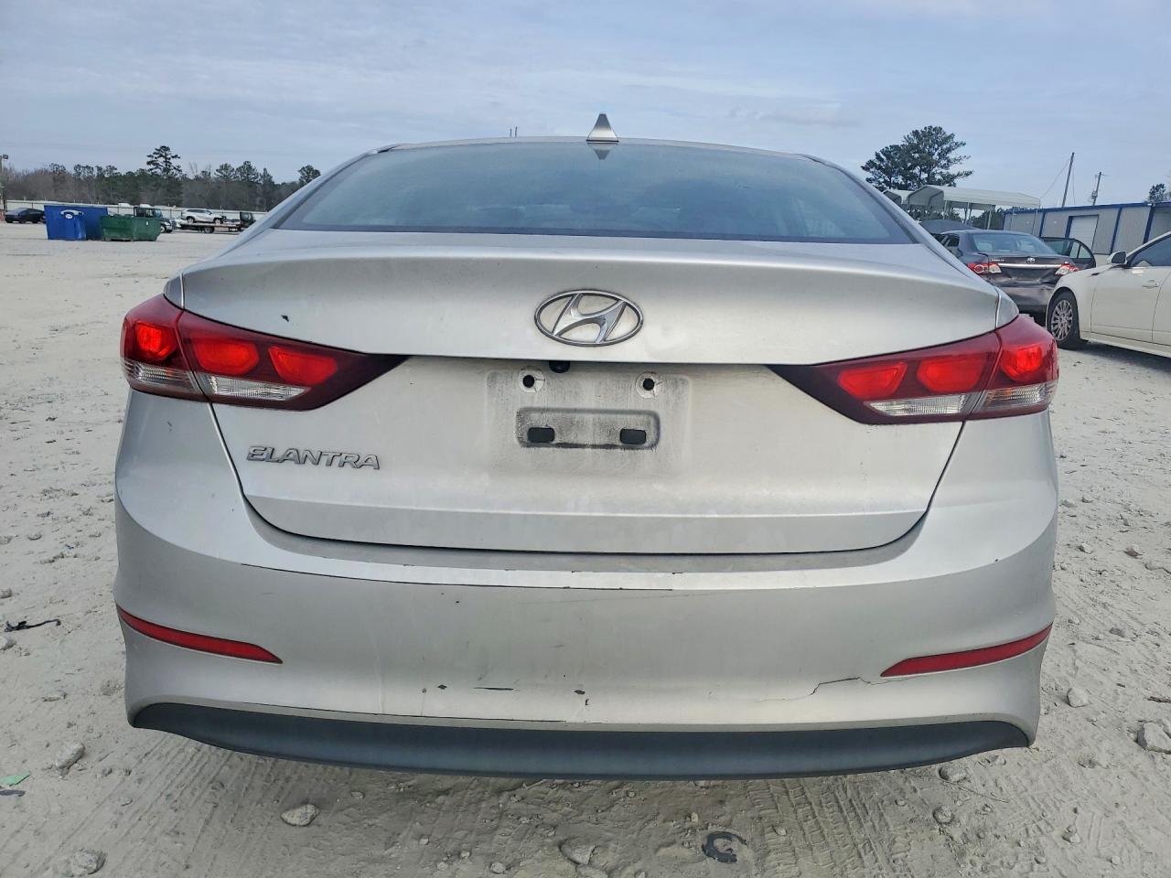 2018 HYUNDAI ELANTRA SEL photo 6