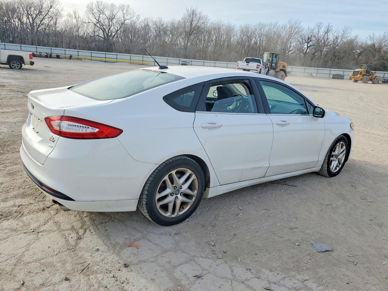 2013 FORD FUSION SE photo 7