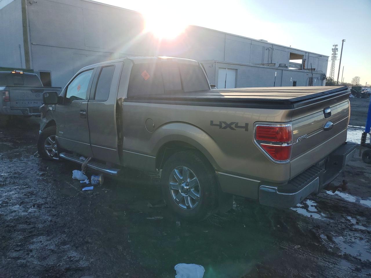 2013 FORD F150 SUPER CAB photo 4