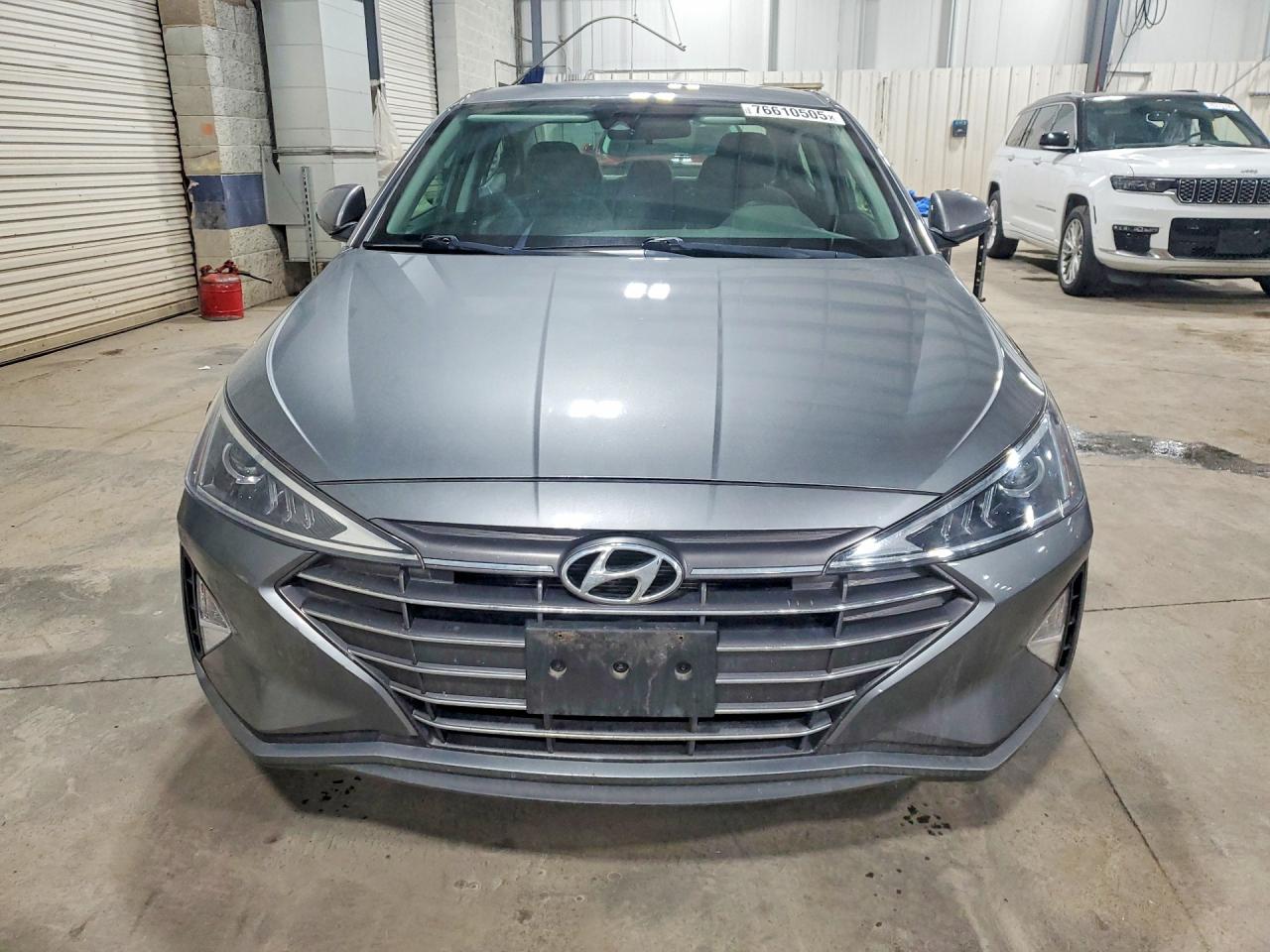 2019 HYUNDAI ELANTRA SEL photo 9