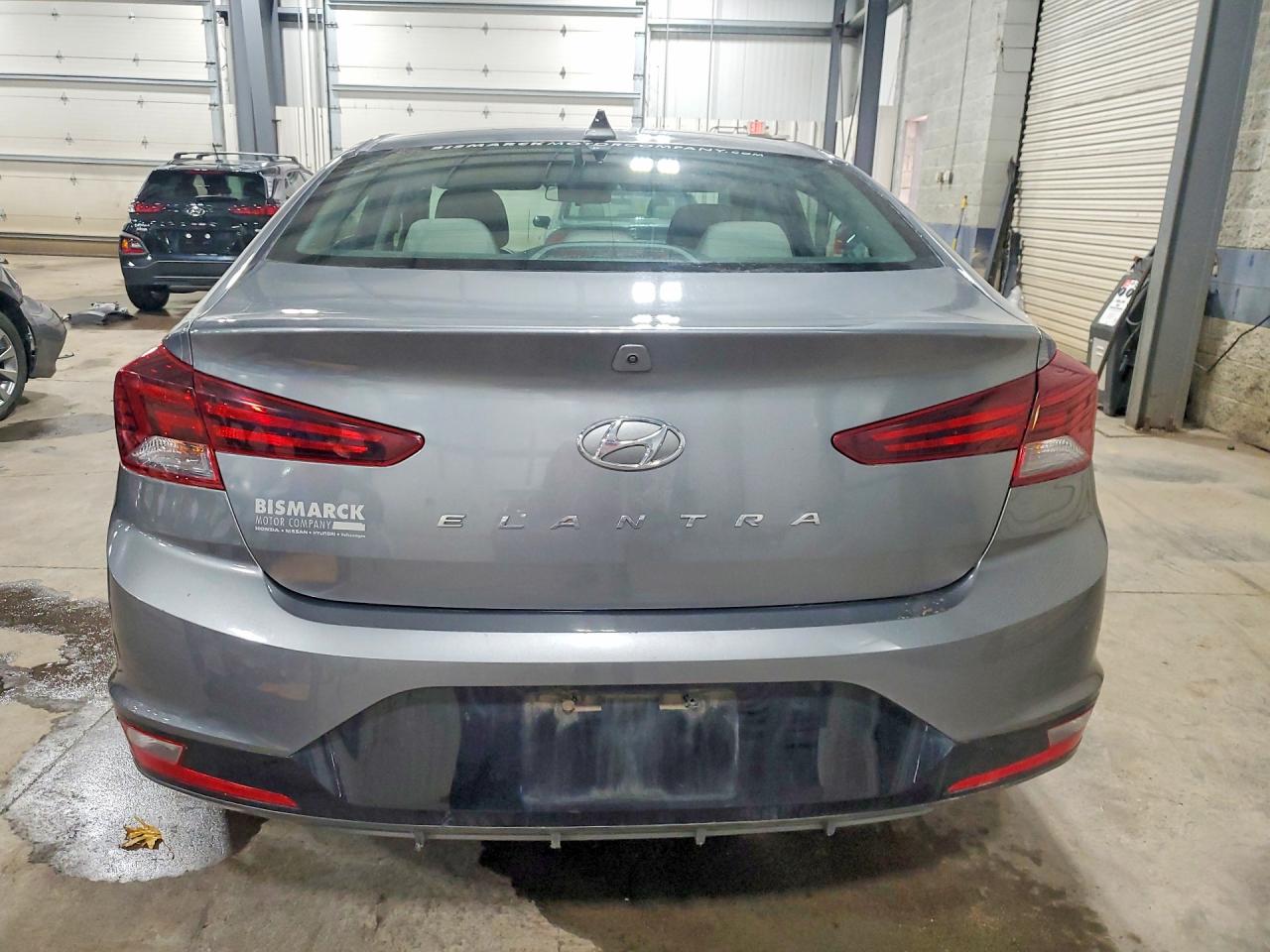 2019 HYUNDAI ELANTRA SEL photo 11