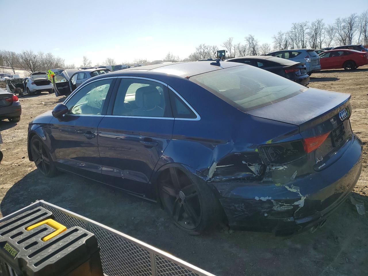 2015 AUDI A3 PREMIUM PLUS photo 2