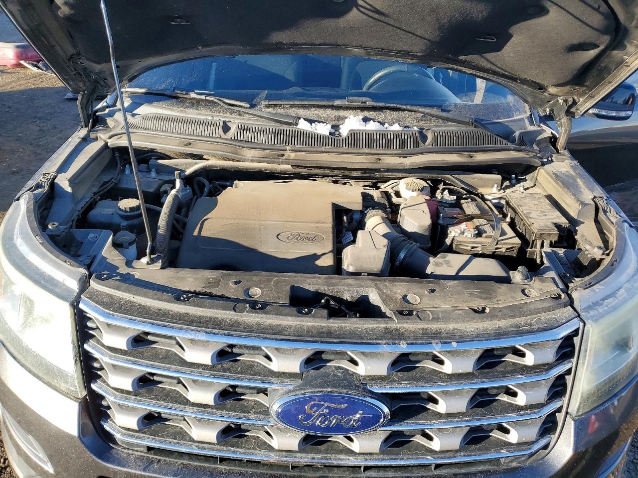 2017 FORD EXPLORER XLT photo 12