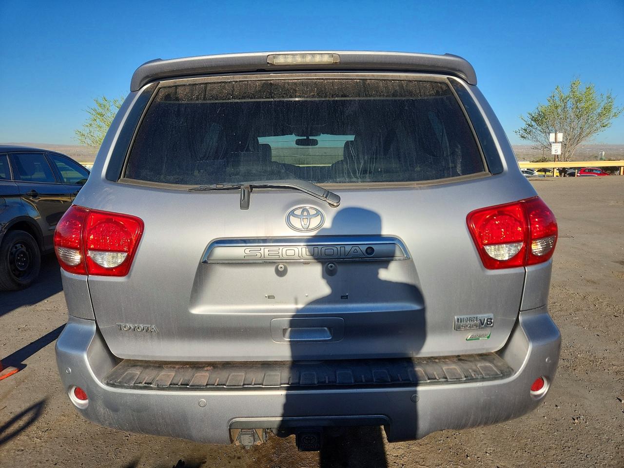 2010 TOYOTA SEQUOIA PLATINUM photo 11