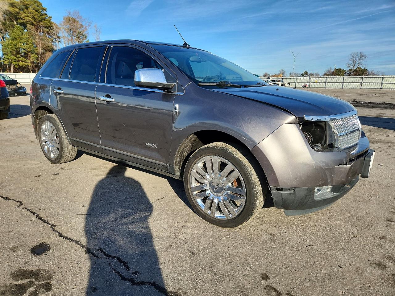 2009 LINCOLN TOWNHOUSE MKX photo 7