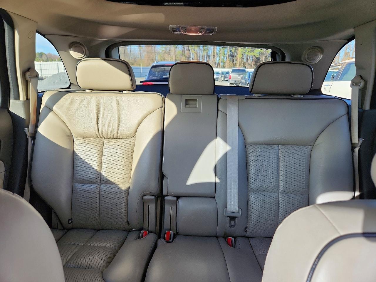 2009 LINCOLN TOWNHOUSE MKX photo 19