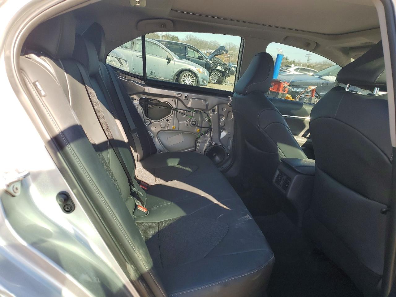 2023 TOYOTA CAMRY XSE photo 28