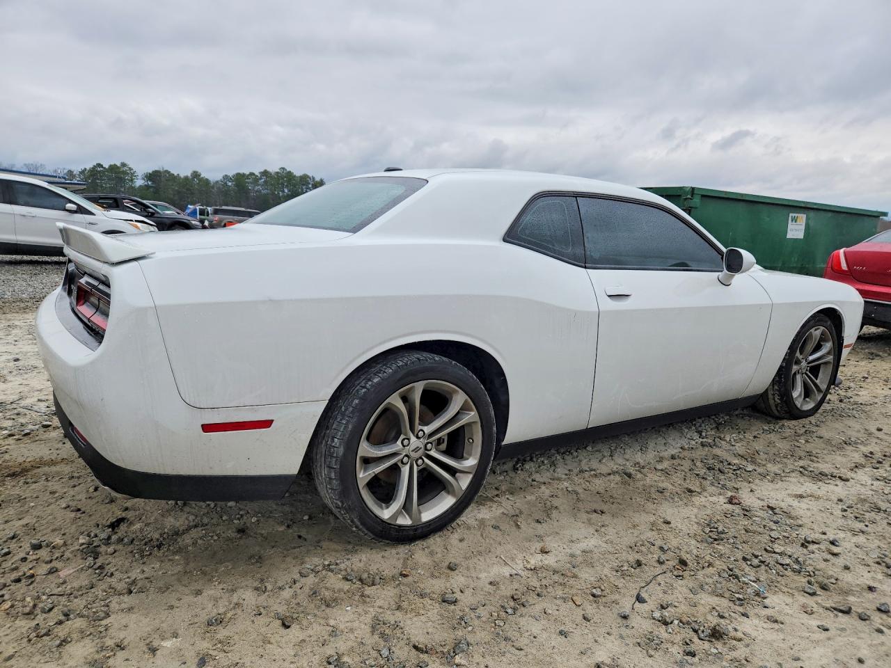 2022 DODGE CHALLENGER R/T photo 5