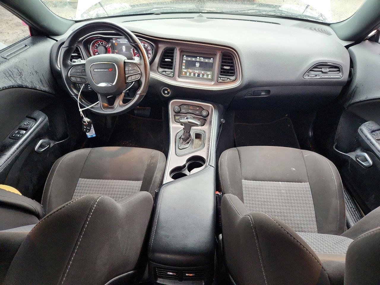 2022 DODGE CHALLENGER R/T photo 15