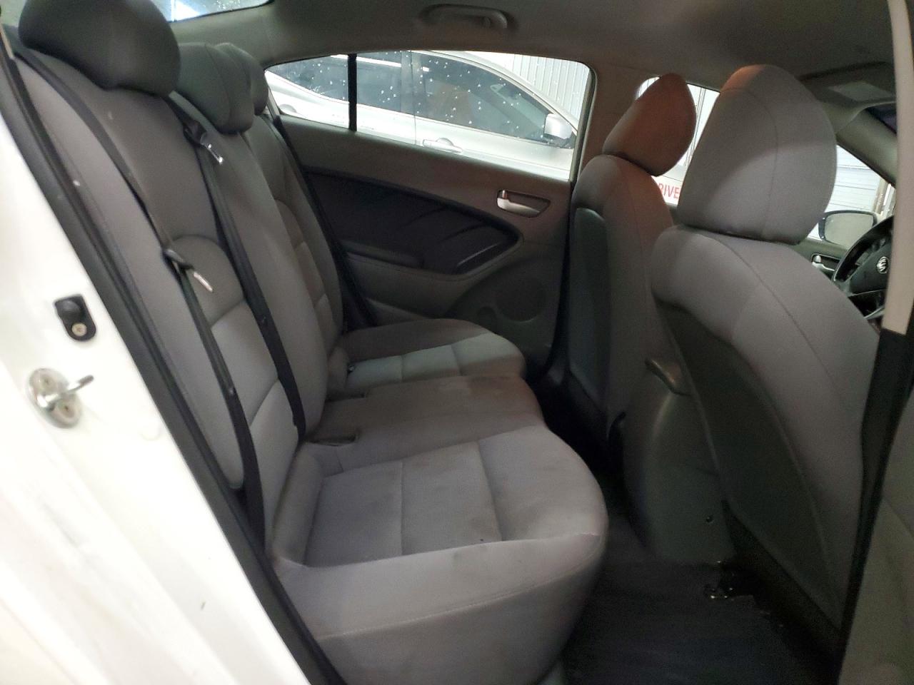 2018 KIA FORTE LX photo 19