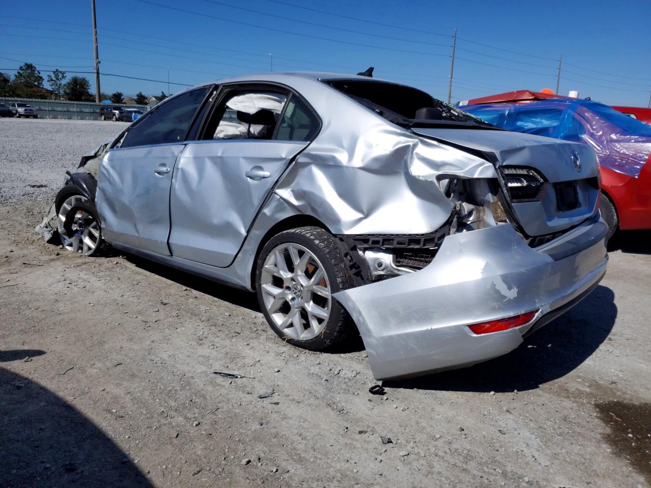 2014 VOLKSWAGEN JETTA GLI photo 3