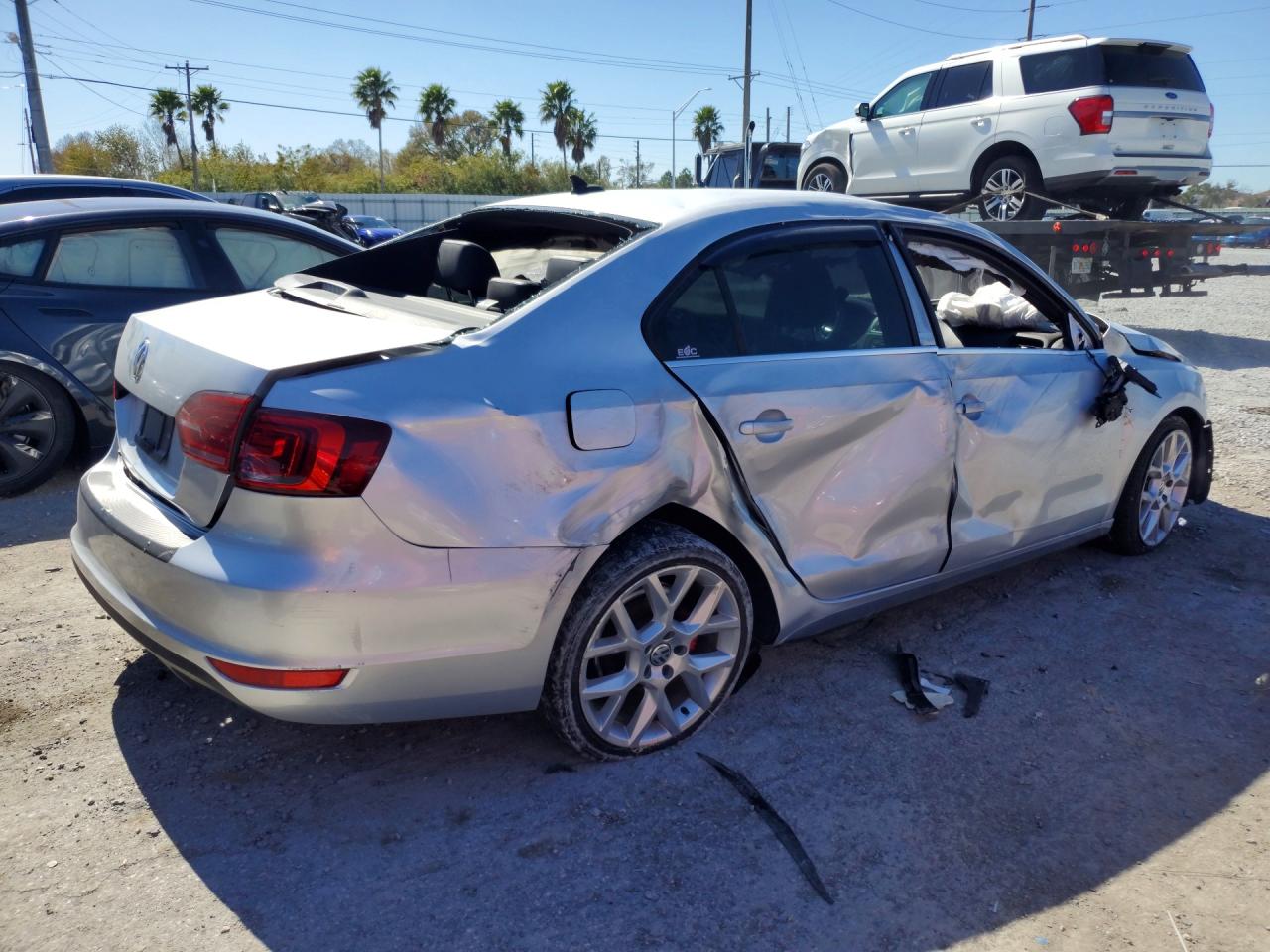 2014 VOLKSWAGEN JETTA GLI photo 5