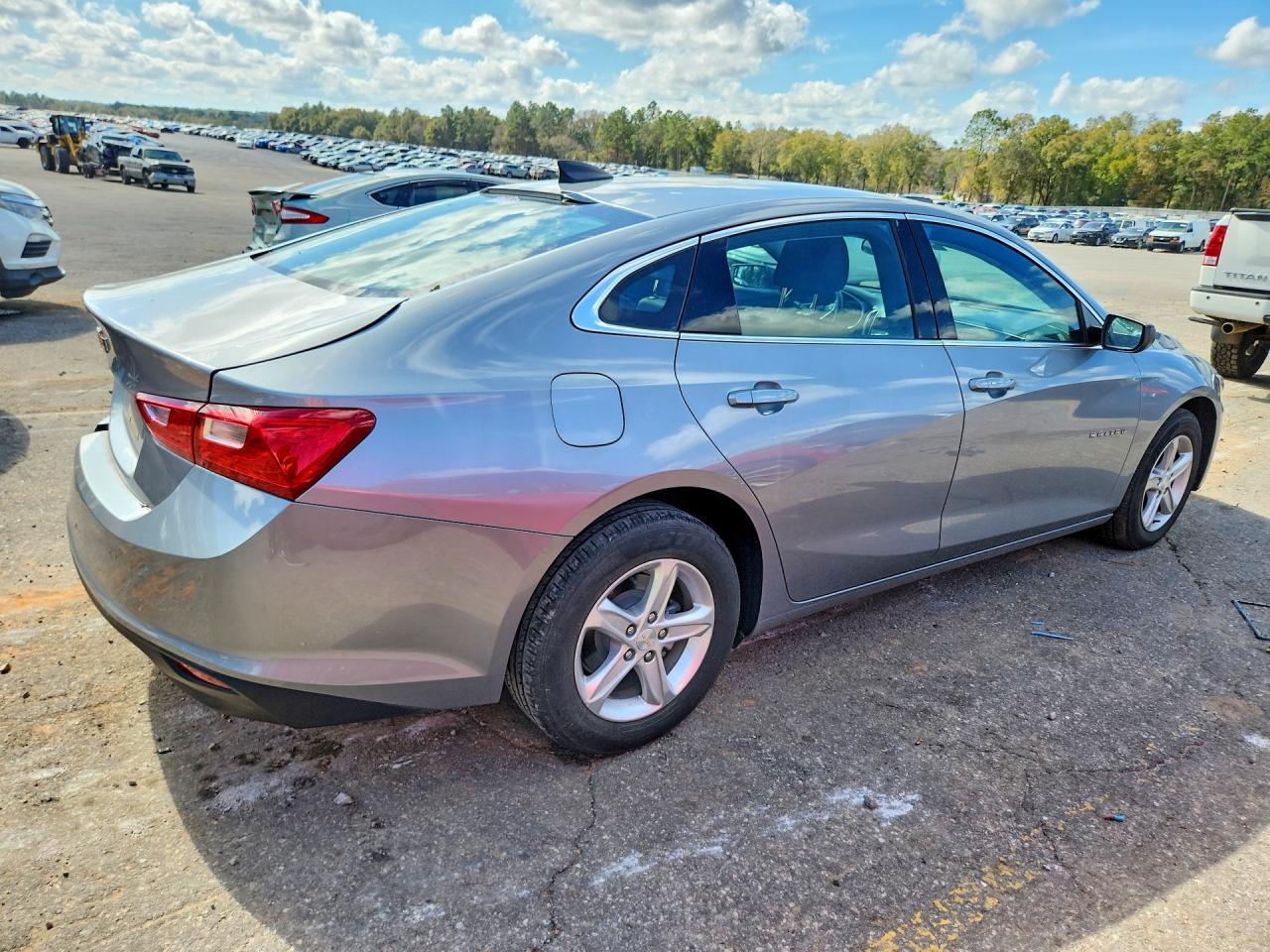 2023 CHEVROLET MALIBU LS photo 3