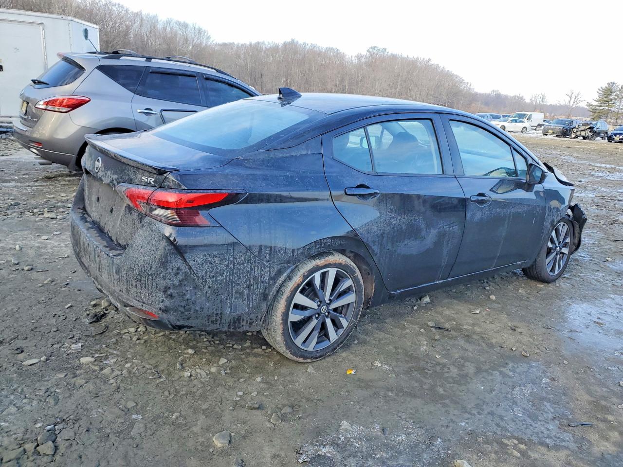 2020 NISSAN VERSA SR photo 5