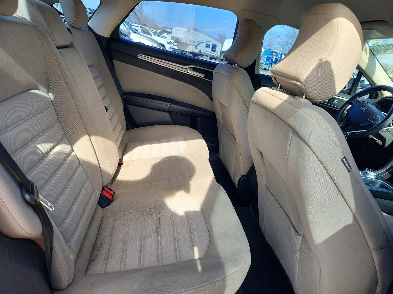 2017 FORD FUSION S photo 10
