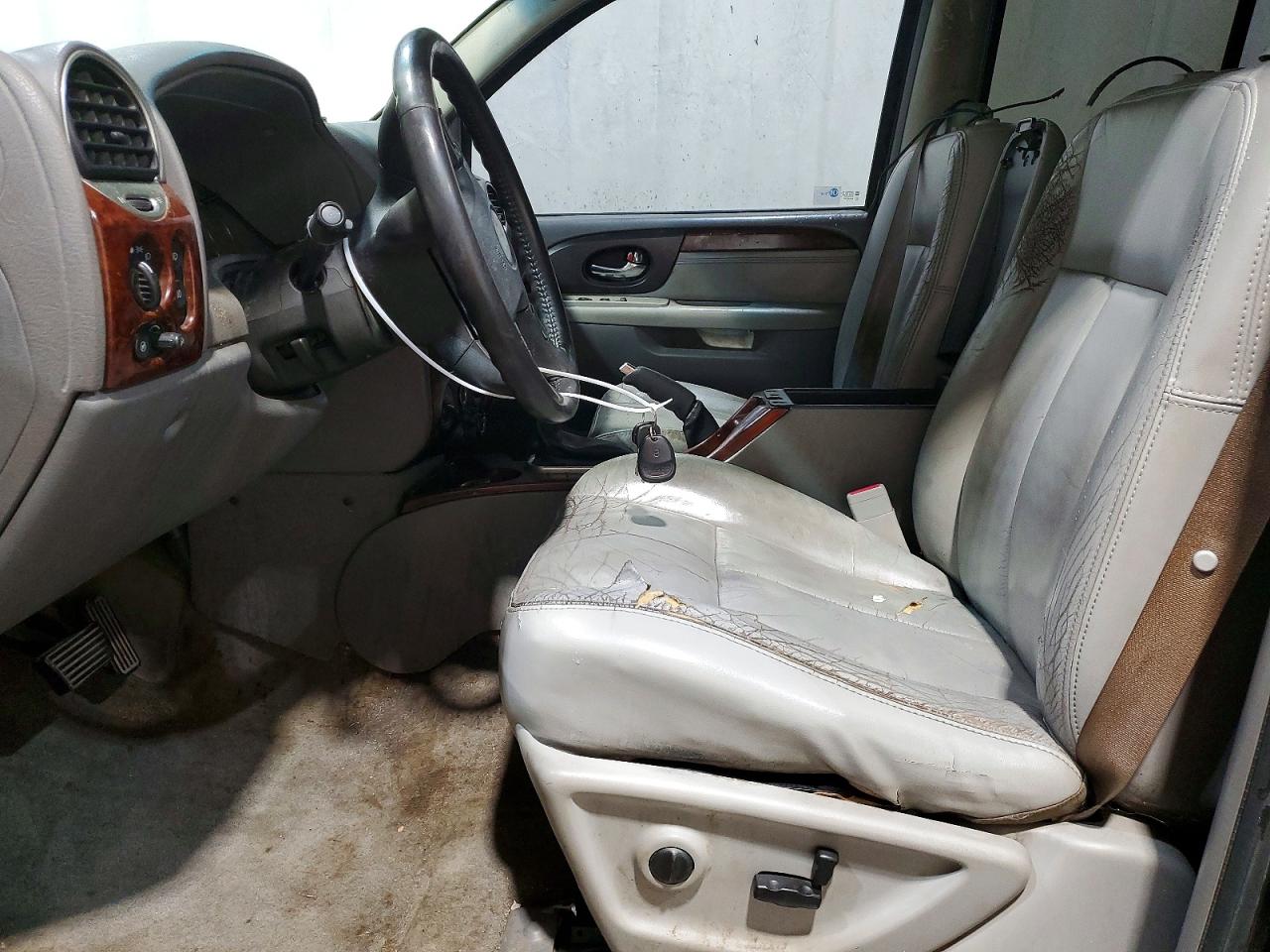 2005 GMC ENVOY photo 19