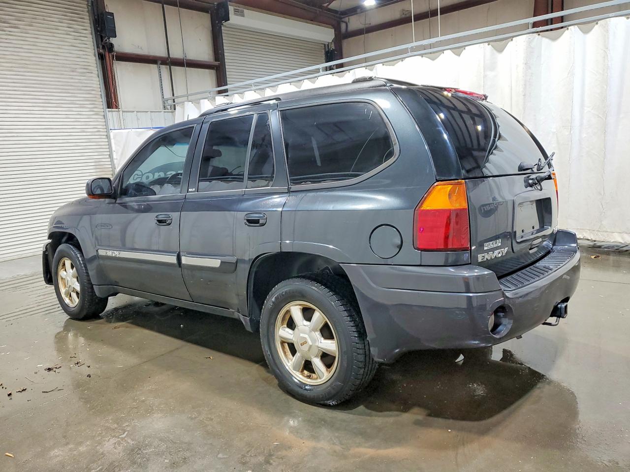 2005 GMC ENVOY photo 4