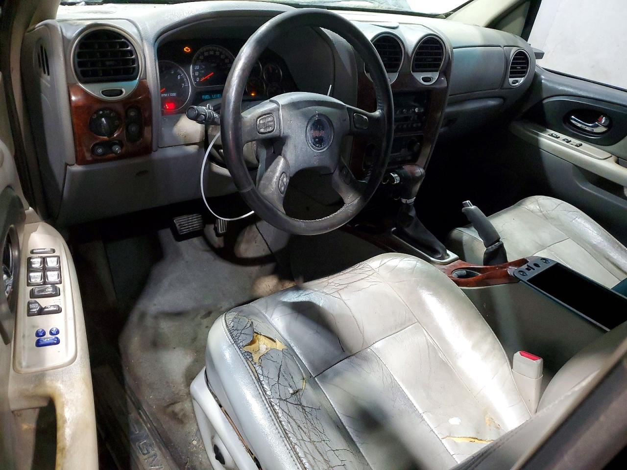 2005 GMC ENVOY photo 22
