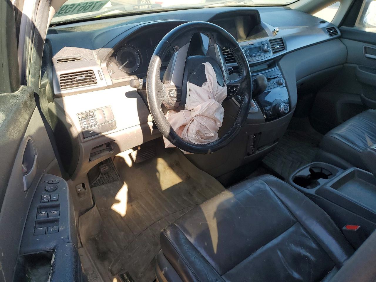 2012 HONDA ODYSSEY EXL photo 8