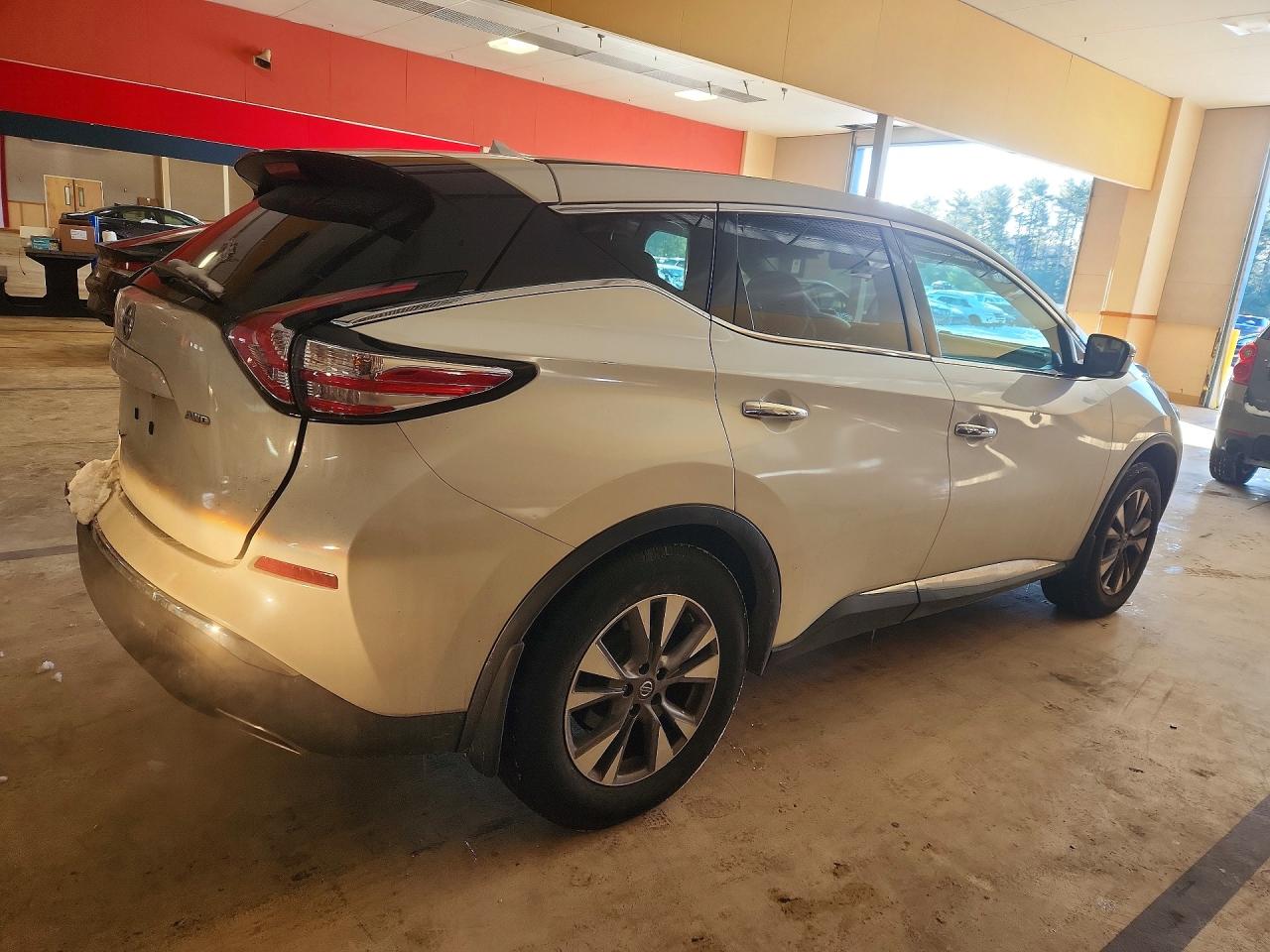 2015 NISSAN MURANO S photo 3