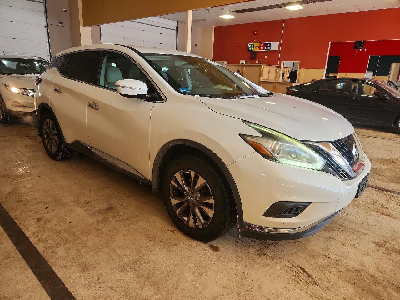 2015 NISSAN MURANO S photo 4