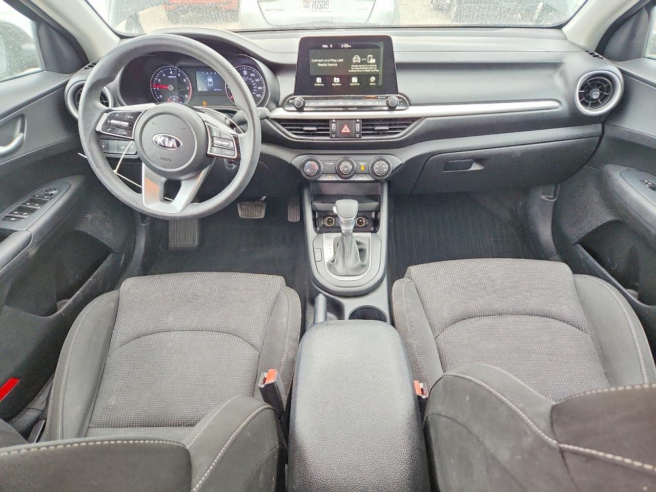 2020 KIA FORTE FE photo 8