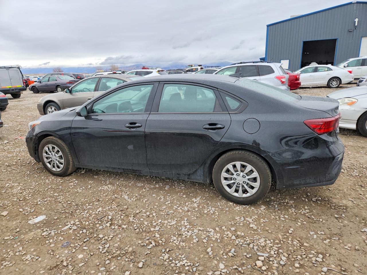 2020 KIA FORTE FE photo 2