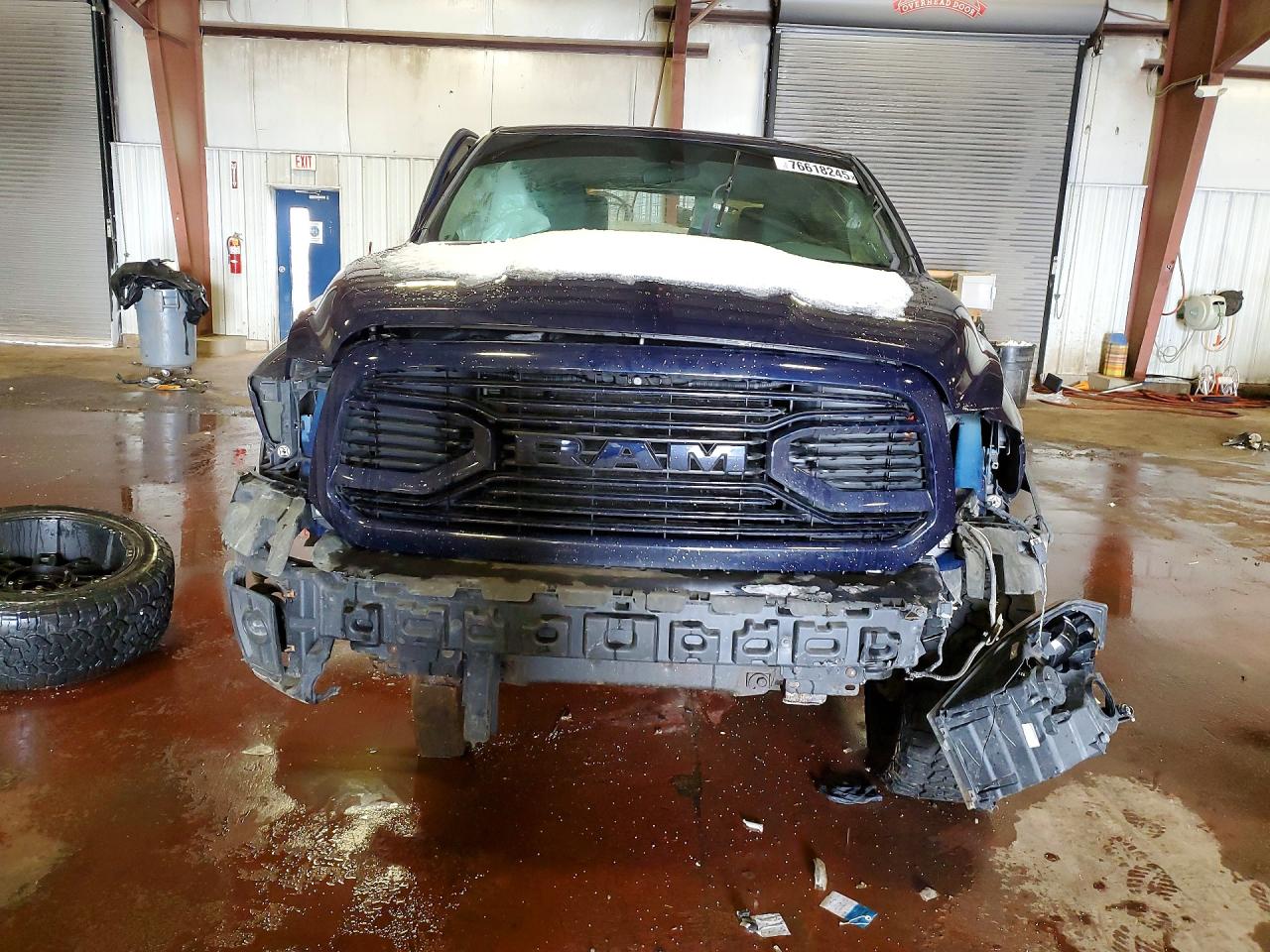 2014 RAM 1500 ST photo 13