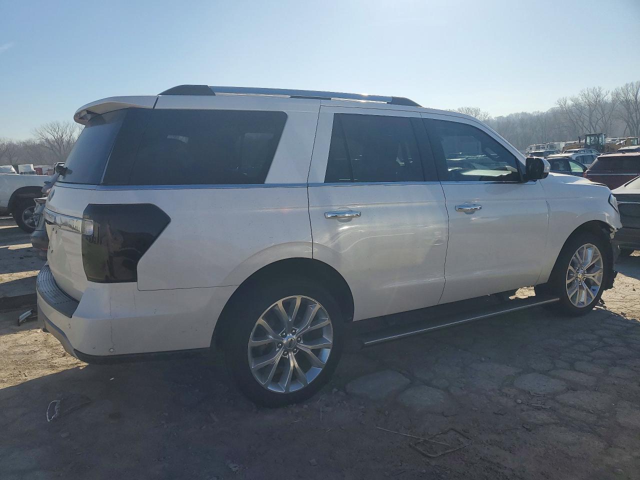 2018 FORD EXPEDITION LIMITED photo 3