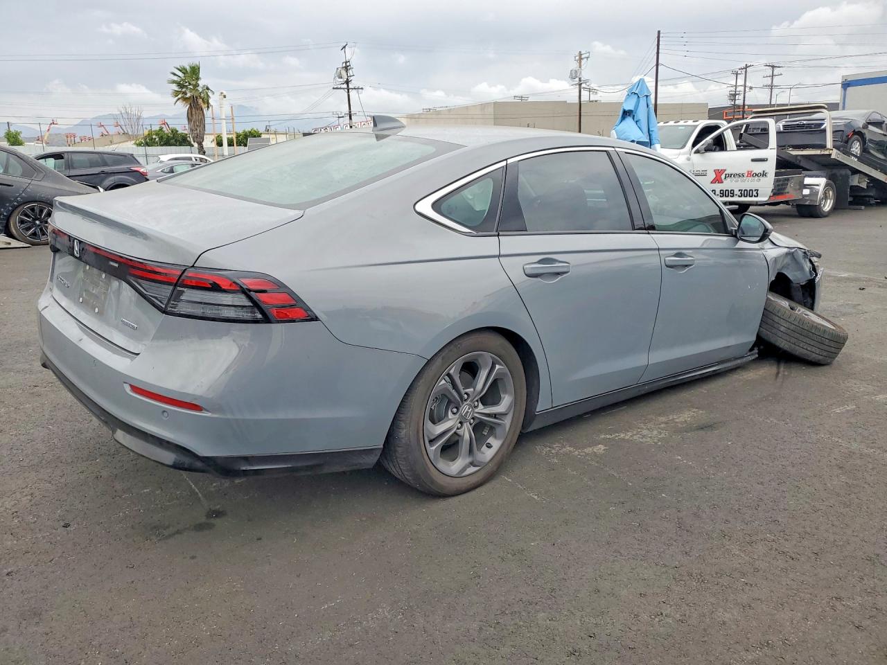 2025 HONDA ACCORD HYBRID EXL photo 5
