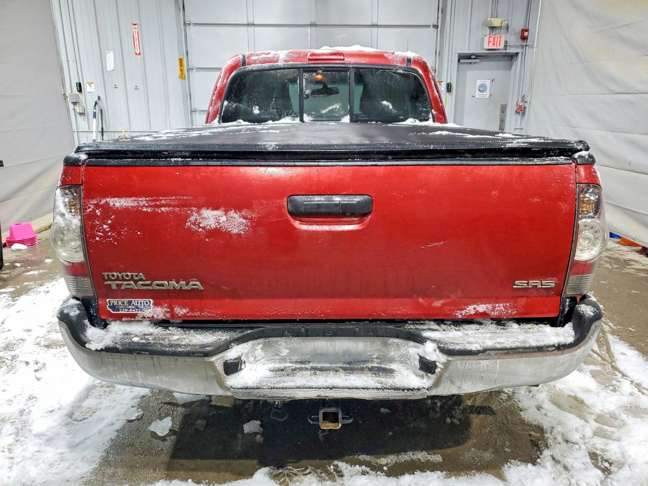 2009 TOYOTA TACOMA BASE photo 11