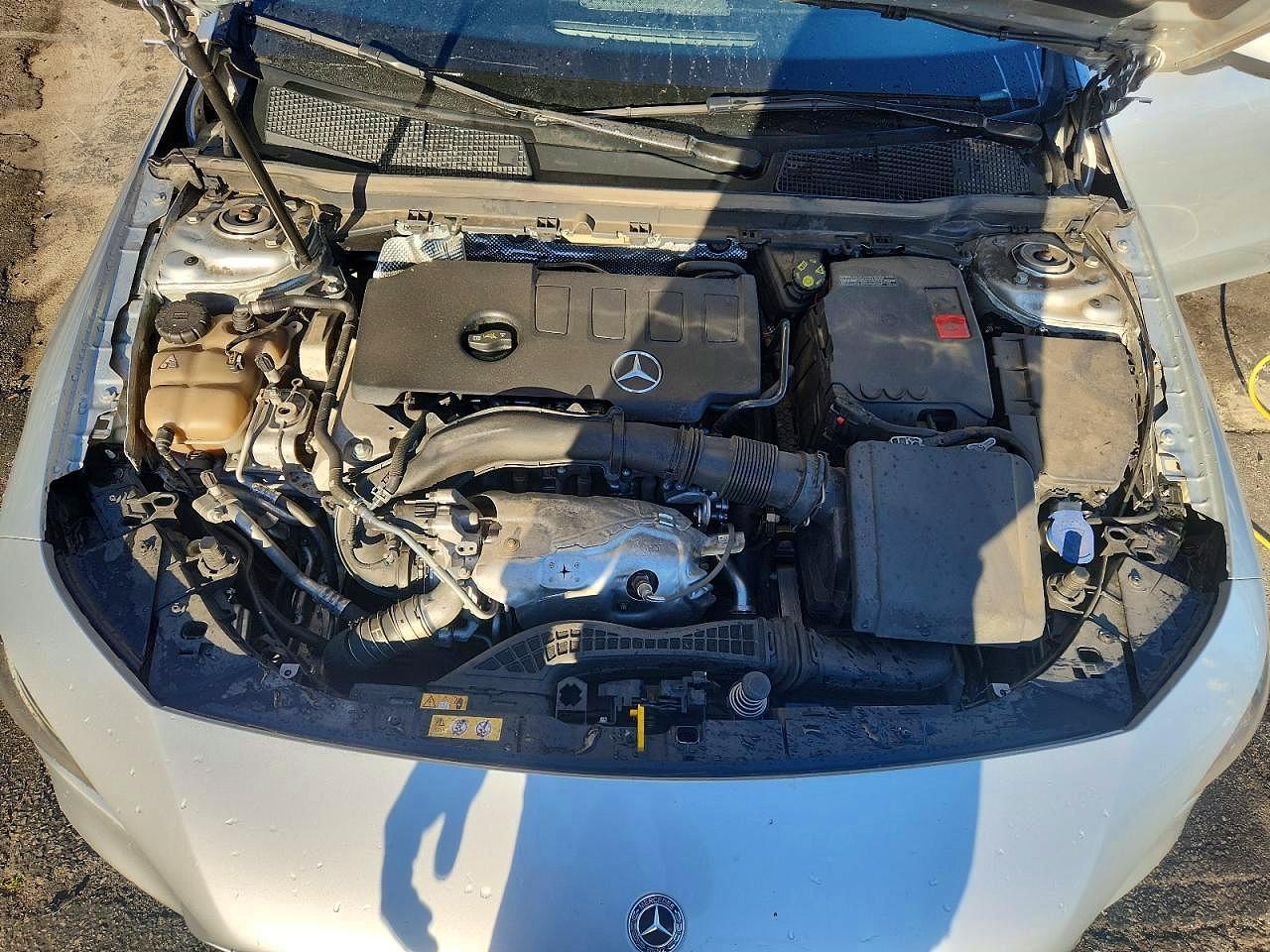2021 MERCEDES-BENZ CLA 250 photo 11