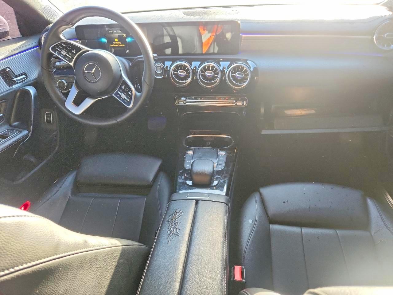 2021 MERCEDES-BENZ CLA 250 photo 8