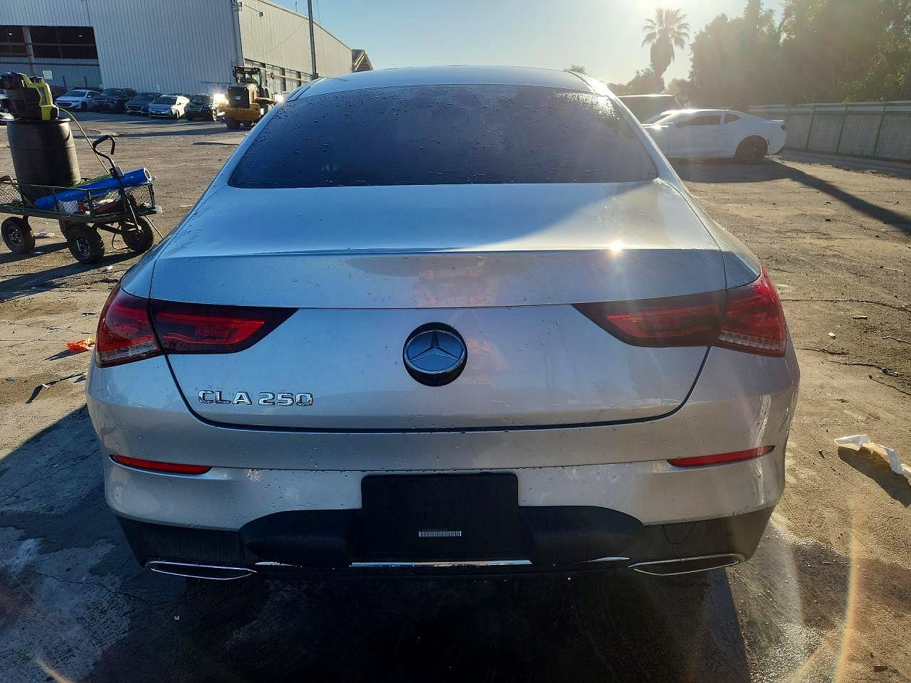 2021 MERCEDES-BENZ CLA 250 photo 6