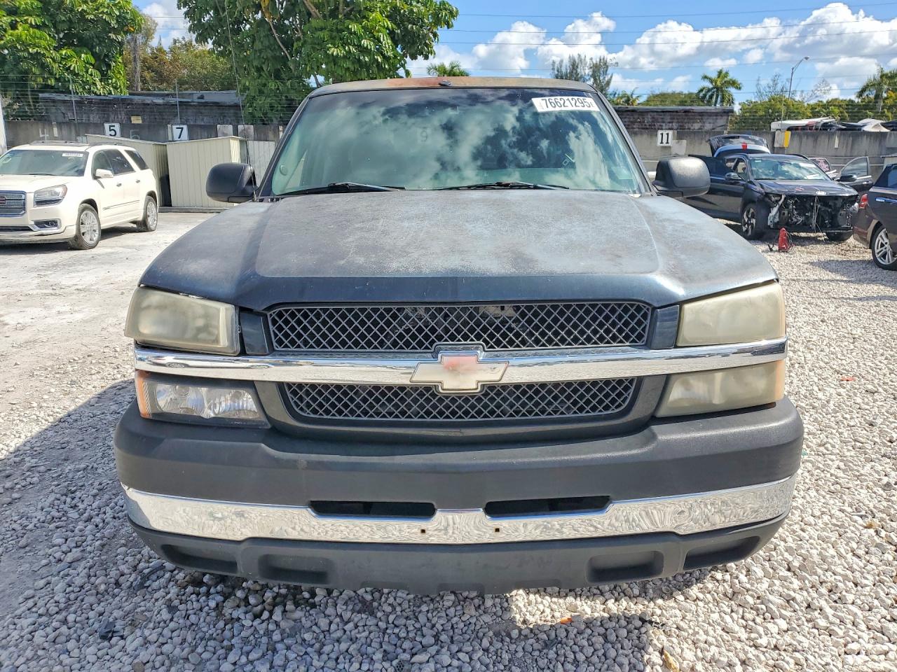 2003 CHEVROLET SILVERADO C2500 HEAVY DUTY photo 9