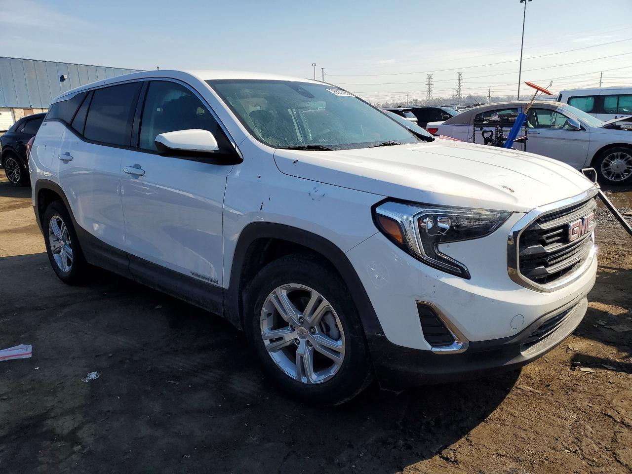 2020 GMC TERRAIN SLE photo 4