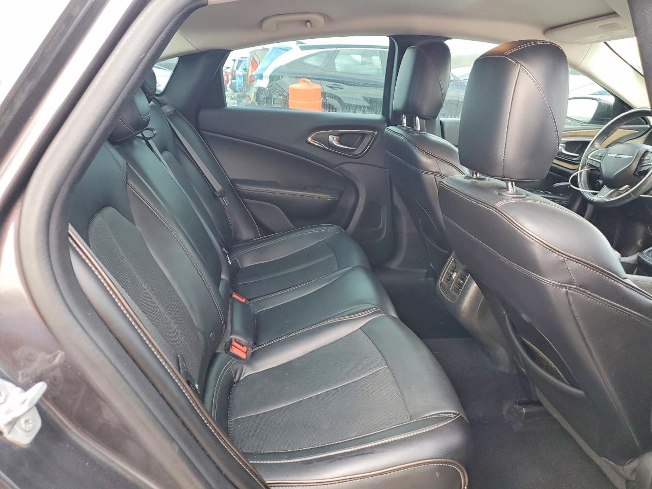 2015 CHRYSLER 200 C photo 19