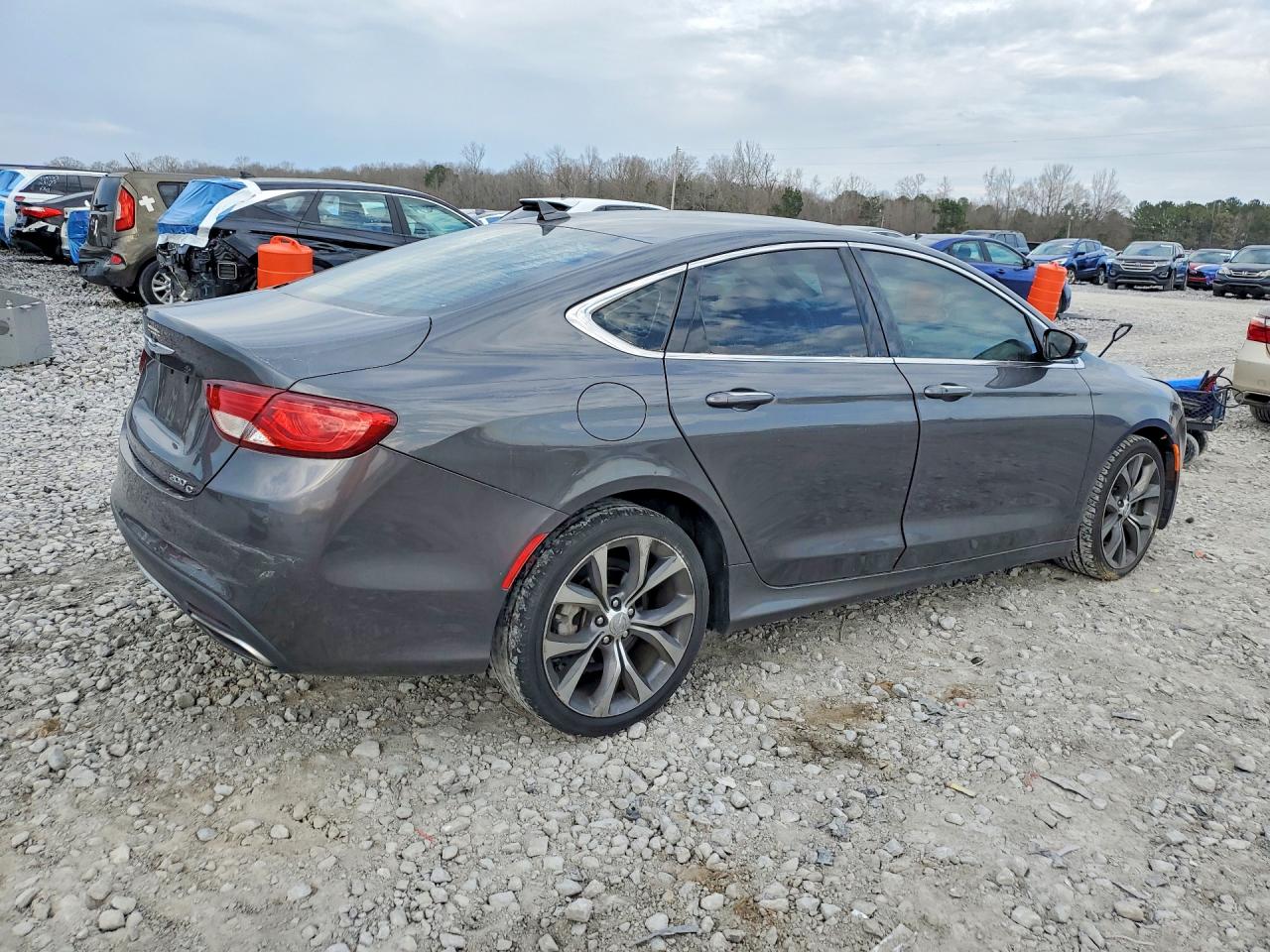 2015 CHRYSLER 200 C photo 5