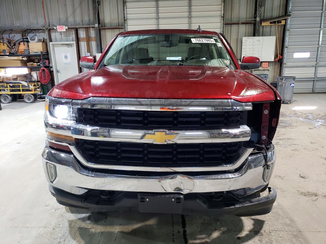 2017 CHEVROLET SILVERADO K1500 LT photo 9