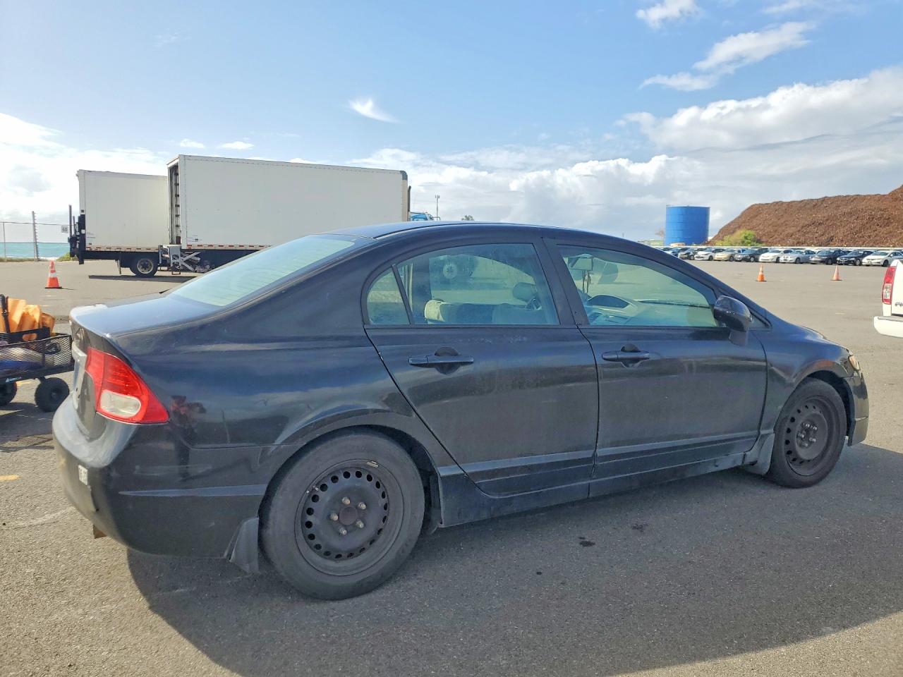 2010 HONDA CIVIC LX photo 3