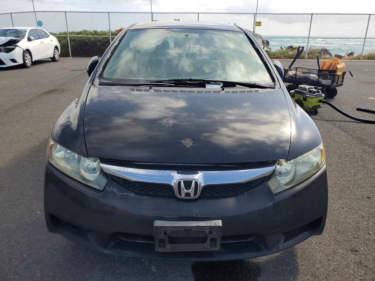 2010 HONDA CIVIC LX photo 5