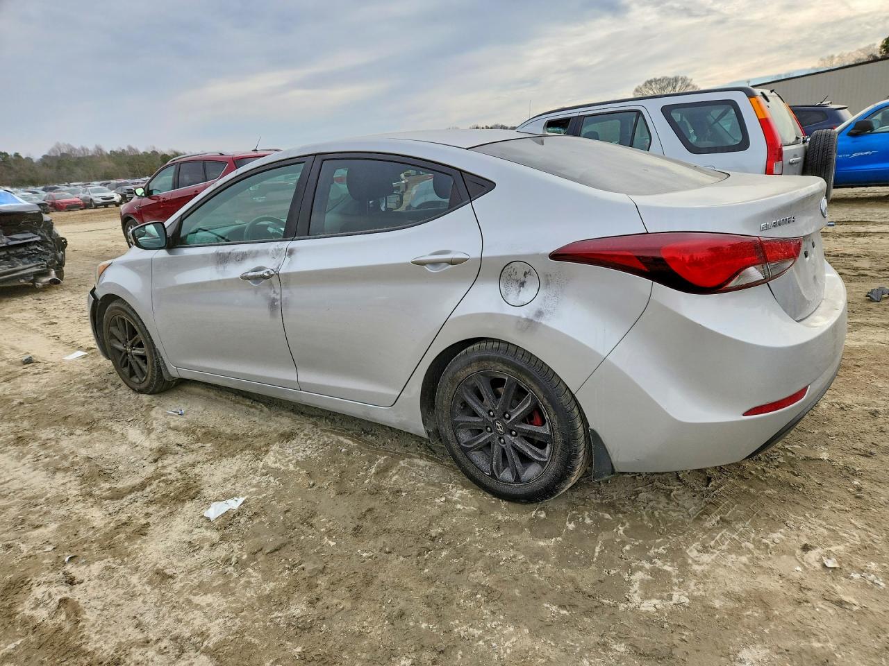 2015 HYUNDAI ELANTRA SE photo 5