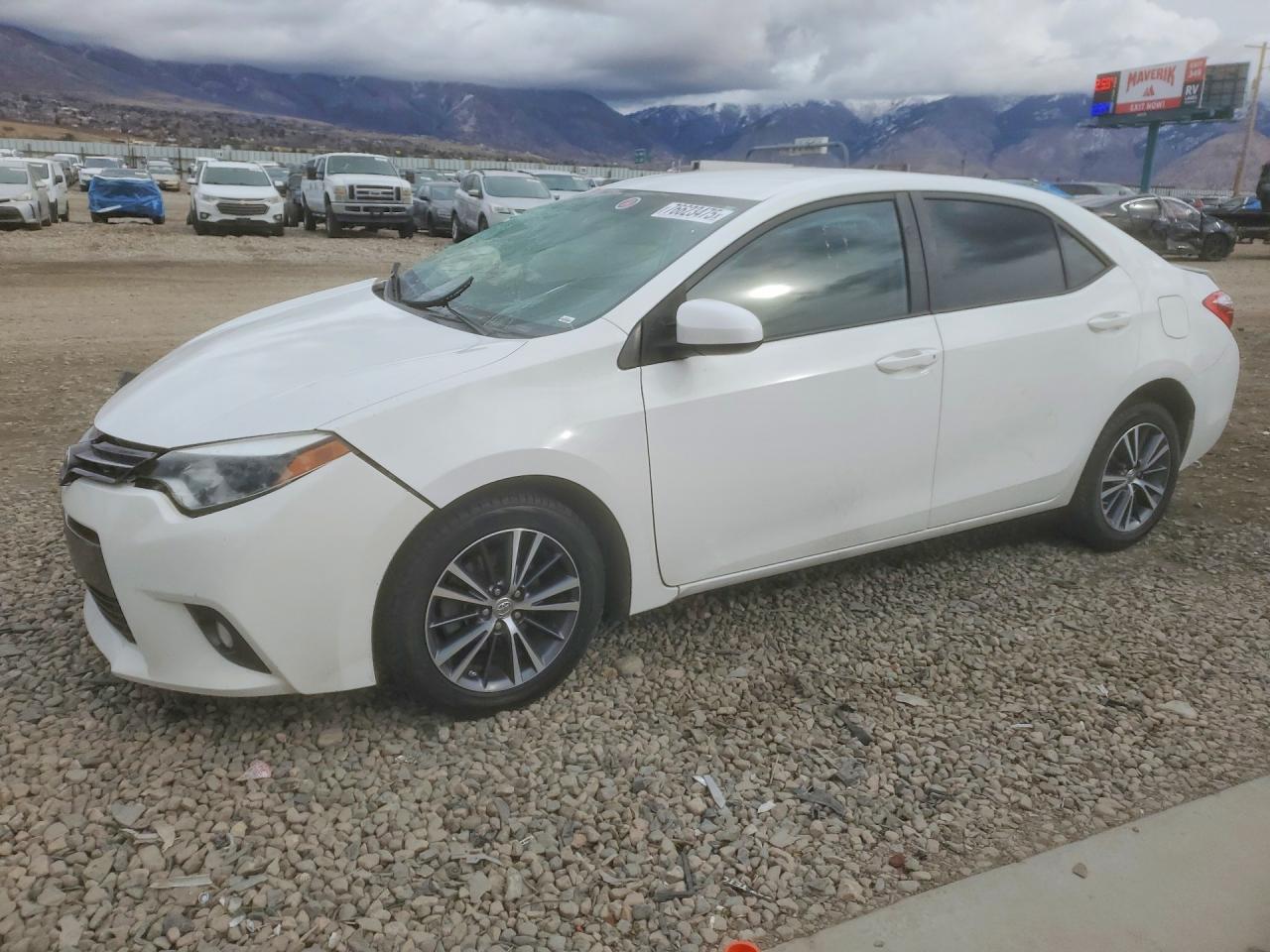 2016 TOYOTA COROLLA