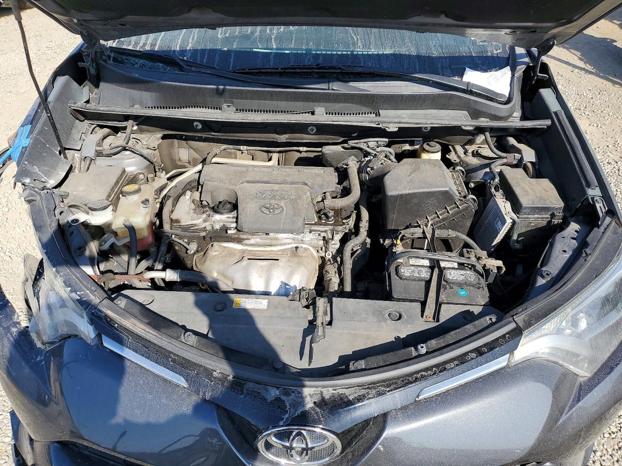 2016 TOYOTA RAV4 XLE photo 21