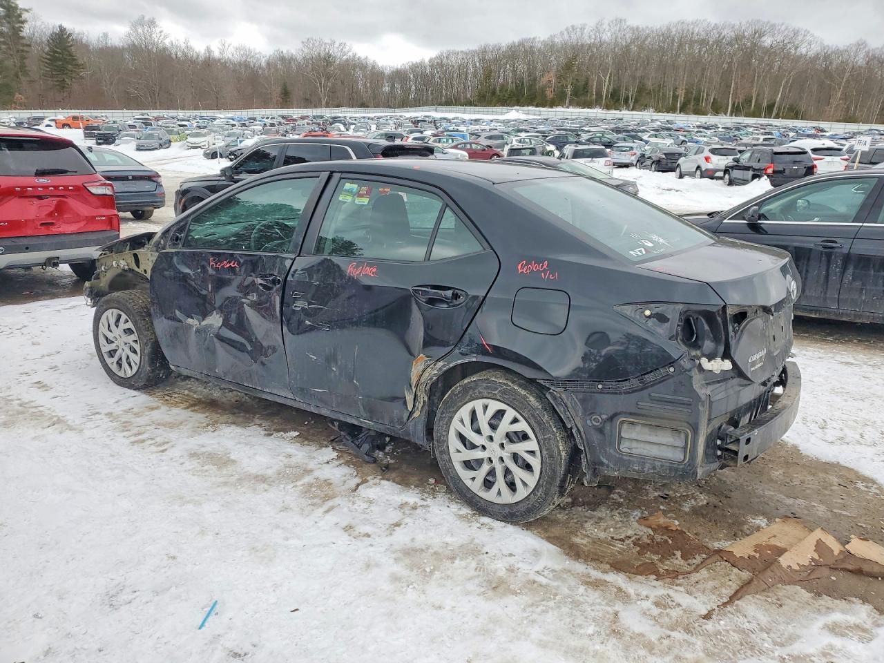 2019 TOYOTA COROLLA photo 4